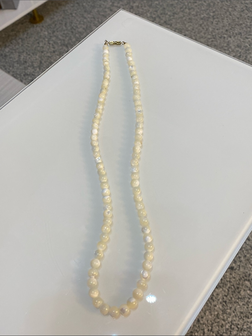 Mother of pearl necklace